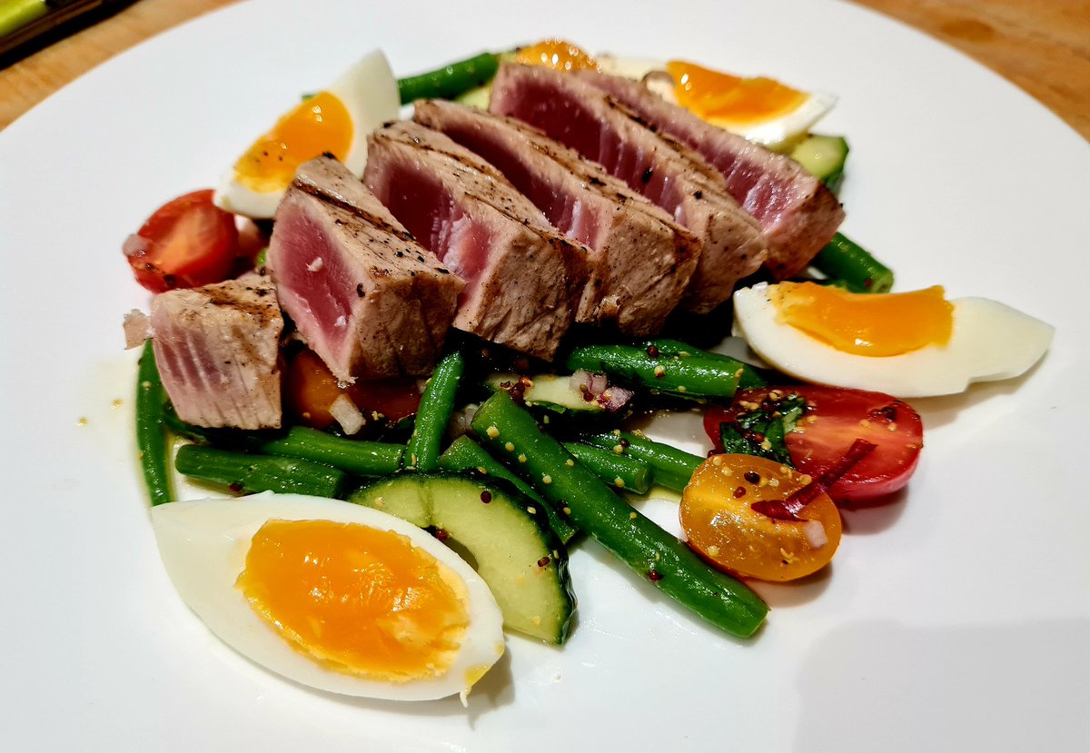 professor_dave's tweet photo. Really disappointed @Tesco is closing fish & meat counters and making redundancies. Many dishes in my book #TwEatFish were developed thanks to the amazing fish (& brilliant staff) at York Askham Bar. Hope it's one that stays!
@yorkpress @yorkmix @BBCYork
https://t.co/KWt2ueUJxE https://t.co/thGR1WiSxl