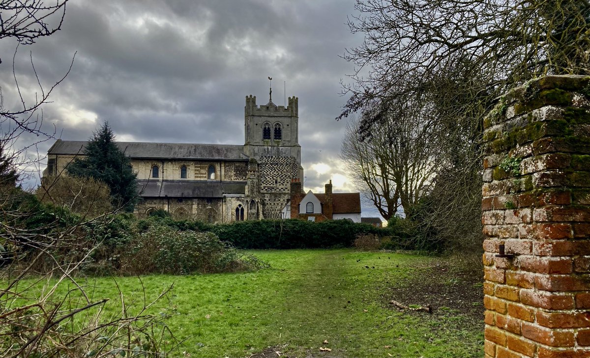 mandlgarden's tweet photo. Checking out Waltham Abbey, also once an Augustinian priory & resting place of Harold Godwinson . #heritage #visitheritage https://t.co/tFbGPTqIn1