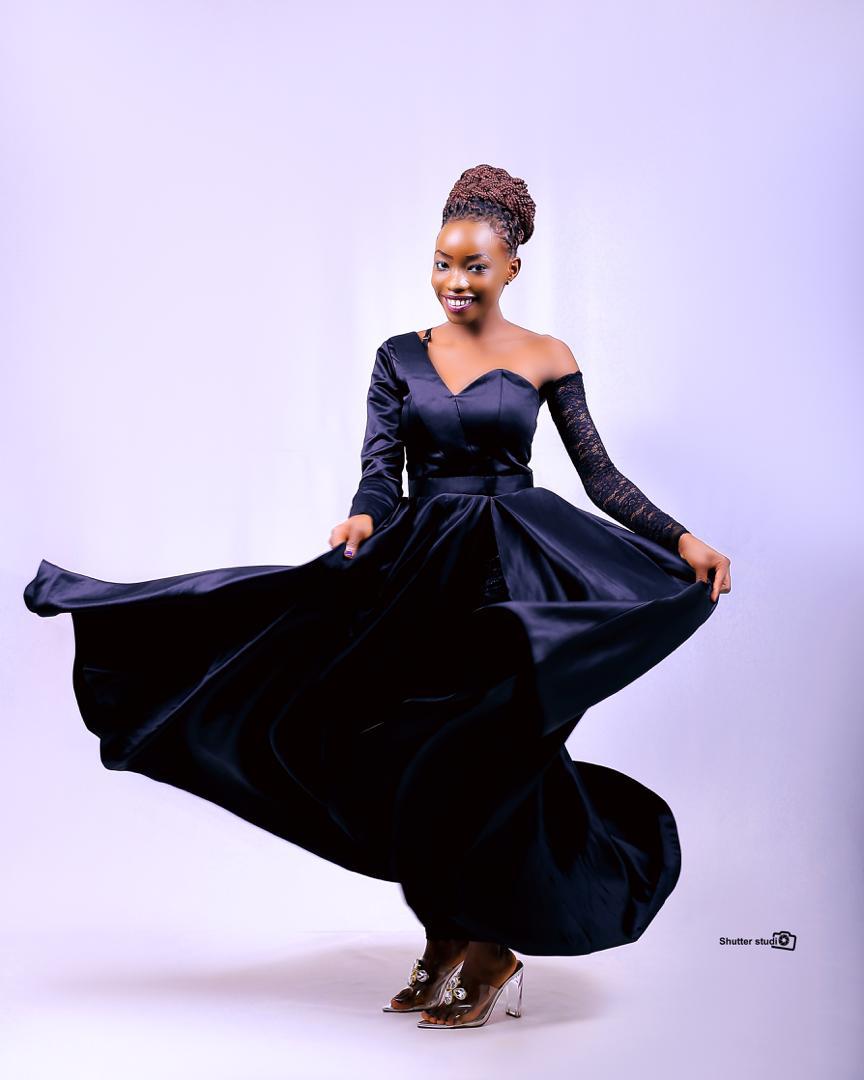 ljaddicts's tweet photo. Happy plus one muwalla wa Diva,
 Aisha wa Jazmine.
#LJaddict.

Look Good and Feel great from this day forward.

#LookGoodFeelGreat #Feeling for you. 
@LydiahJazmine @radiantcos https://t.co/NDCeivMC7g