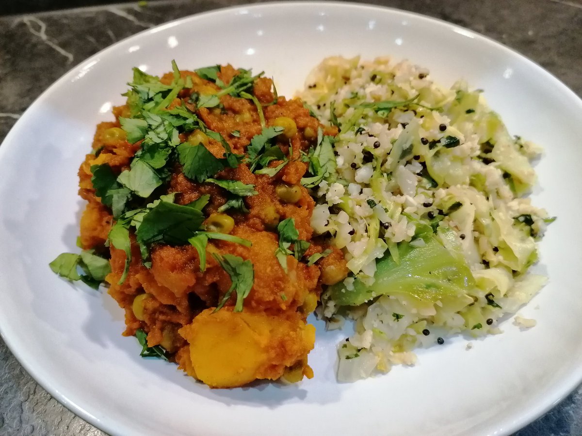 Pea/potato curry & cauliflower rice with a twist - fried in mustard, fennel & cumin seeds with leftover cabbage & coriander - absolutely beautiful flavours - I can't believe I cook like this! Huge inspiration from @HariGhotra & @Meerasodha1 #currynight #homecooking #Food #vegan