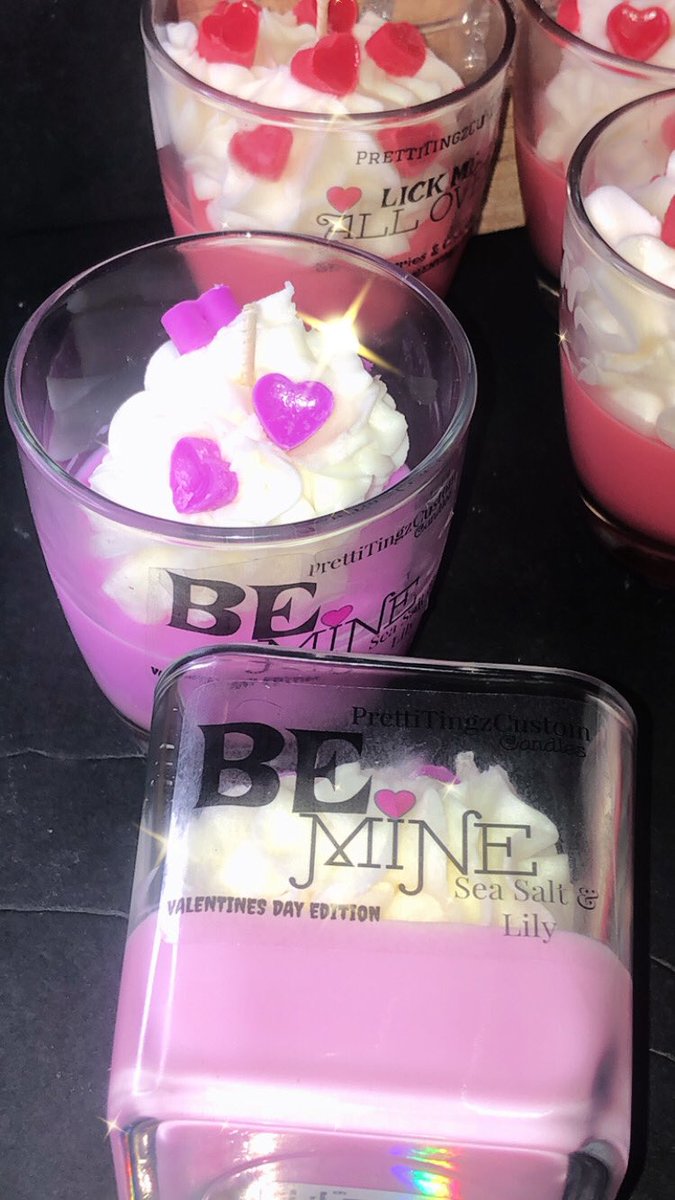 PRETTITinngz's tweet photo. Did someone say Valentine’s candles❤️
 
Sea salt &amp; Lily 

It’s  bussin and it’s  lit 🔥 

#candles
#valentinescandles
#sweetheart
#love
#explorer
#shop
#homedecor
#roomdecor
#lovecandles
#love
#valentines https://t.co/4GtWIJWM8A