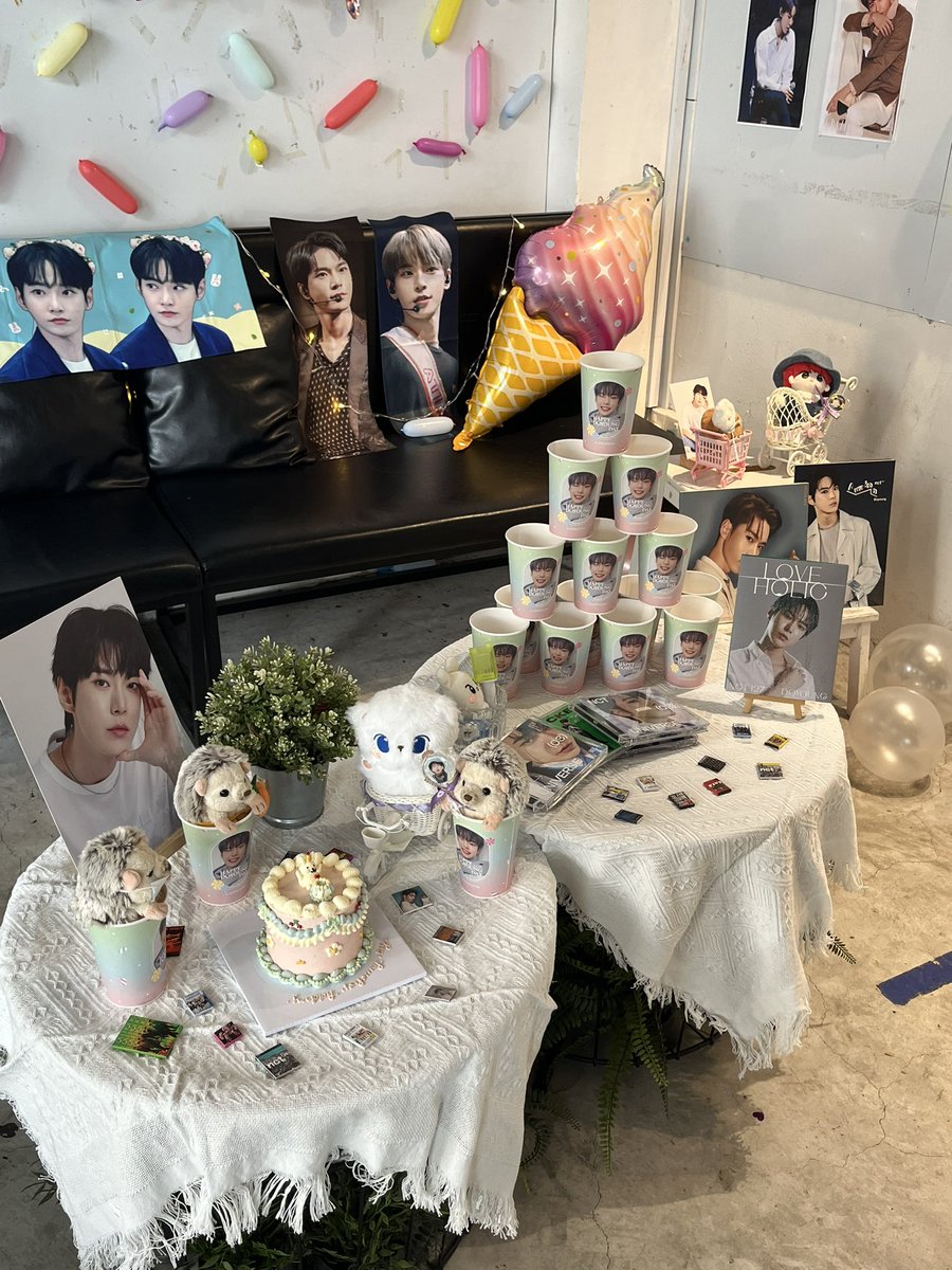 mybfwonwoo's tweet photo. @DoyoCitySG A huge thank you to all the admins &amp; organizers for this super pretty event and all the FS!!! So amazingly decorated 🥺❤️ #Doyocitysg https://t.co/uW8G01OHlA
