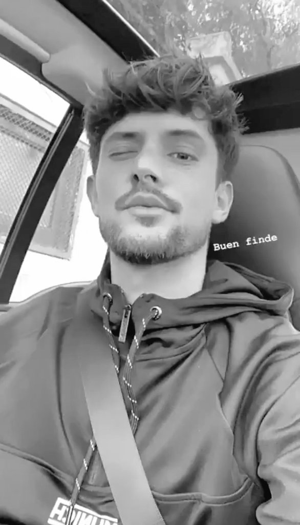 carloosfke's tweet photo. ╰─►on wheels 🚔
                    [@carloosfke] ⸙
· #SexRol #FreeRol #OtRol https://t.co/8LK6zh4rcj