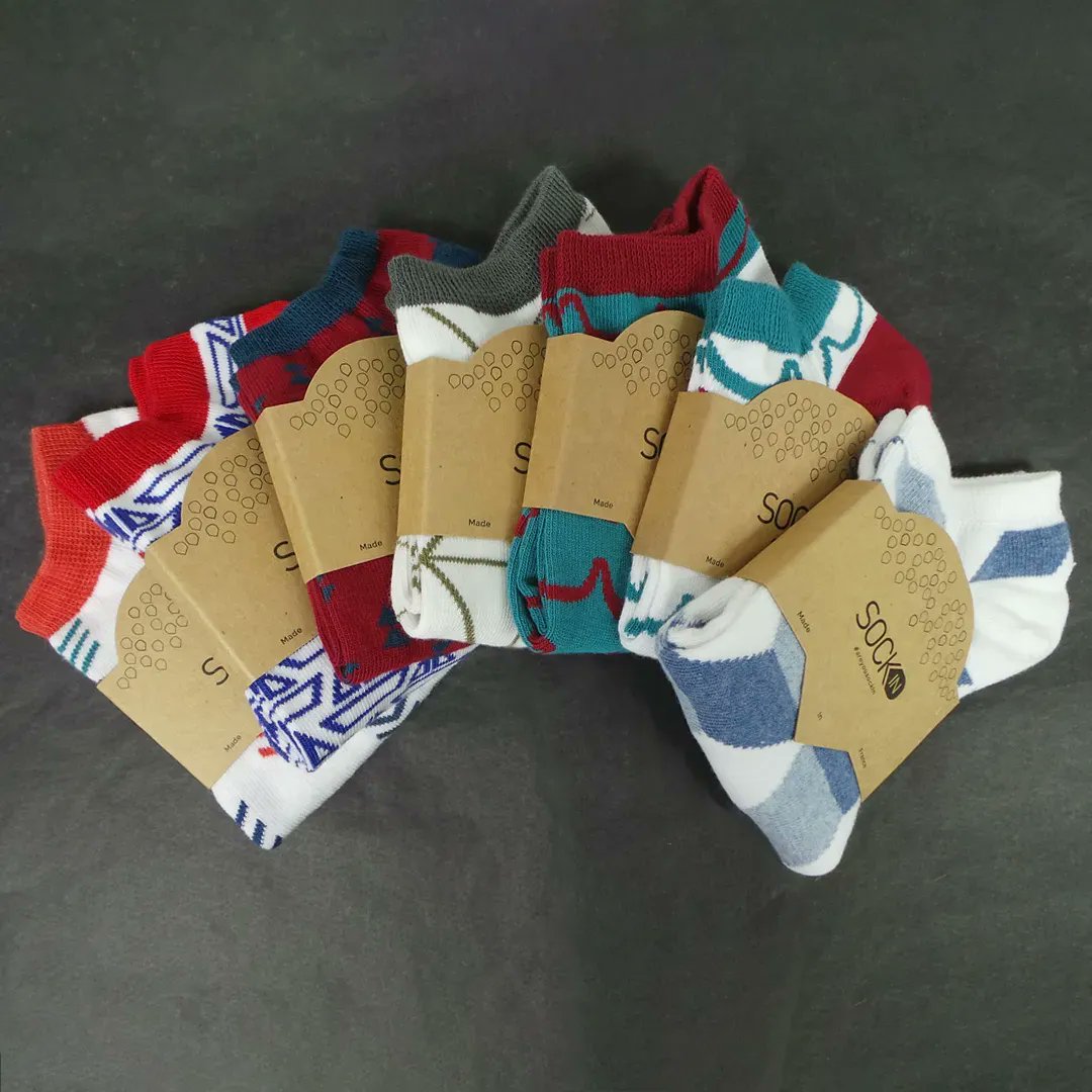 SockIn_official's tweet photo. Découvrez les soldes sur notre site, jusqu'à -20% de réduction sur toutes les socquettes >> https://t.co/dUyjWR1LiH
🔵 
⚪️ 
🔴
#chaussettes #socquettes #madeinfrance #areyousockin #socks #fabricationfrancaise #chaussettefrancaise #mode #fashion #lookbook #soldes https://t.co/7hFQCb1Hus