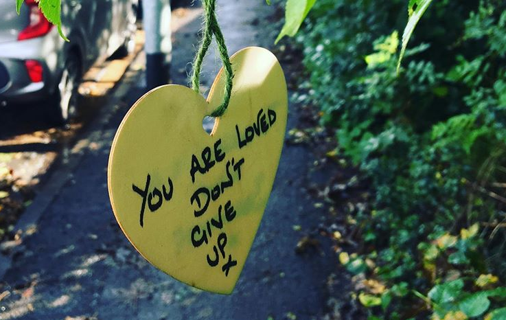 Everyone can help prevent suicide. It makes a difference when you #ShareHope mentalhealthcommission.ca/resource/share…