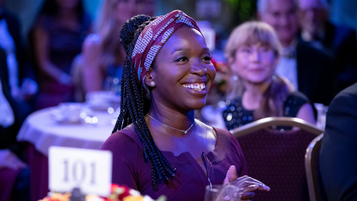 CBSWatch's tweet photo. As if there weren’t enough reasons to love Abishola, we have 16 more! 😍
Read all the reasons here! https://t.co/tFSkLe7sbw

Watch @BobAbisholaCBS Mondays at 8:30/7:30c on @CBS and @ParamountPlus

#CBSWatch #BobHeartsAbishola @thefolake https://t.co/a1P8ywS5po