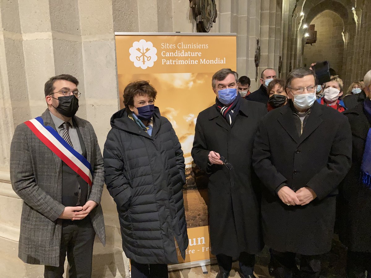 La démarche <a href="/ClunisienUnesco/">Sites clunisiens européens, candidature UNESCO</a> évoquée à @AutunVille <a href="/SitesClunisiens/">Sites Clunisiens</a> avec <a href="/R_Bachelot/">Roselyne Bachelot</a> Rémy Rebeyrotte Vincent Chauvet <a href="/ChristopheVoros/">christophe voros</a>