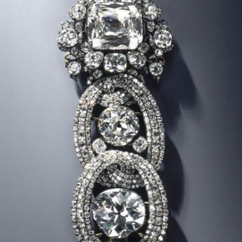 The Jewellery Cut tweet media