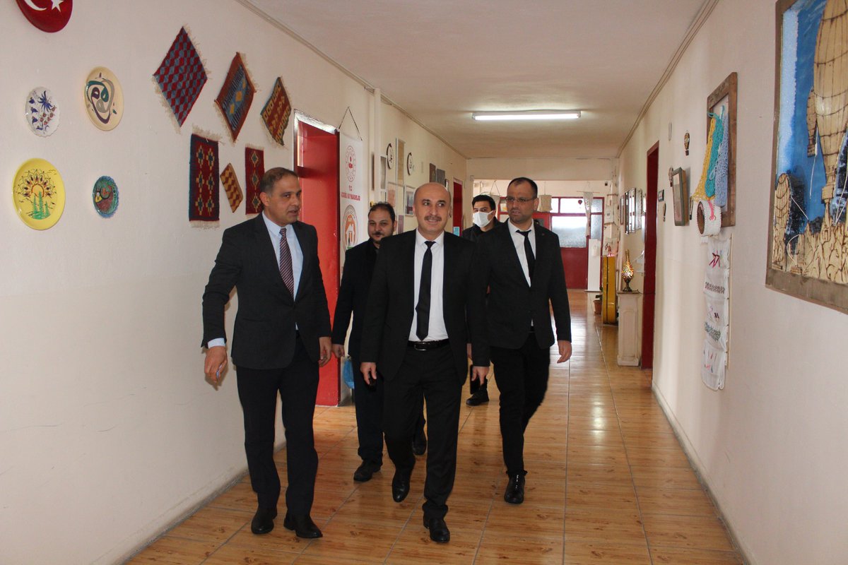 nevsehirmem's tweet photo. İl Millî Eğitim Müdürümüz Sayın Memet POLAT, Acıgöl Halk Eğitimi Merkezini ziyaret ederek yapılan çalışmalar hakkında bilgi aldı. Halk Eğitimi Merkezimizin idareci ve tüm çalışanlarına teşekkür ederiz.

@tcmeb @yilmaznazif @sdulger43 @nevsehirvalilik @MemetPolat0247 https://t.co/1blDC6nLOz