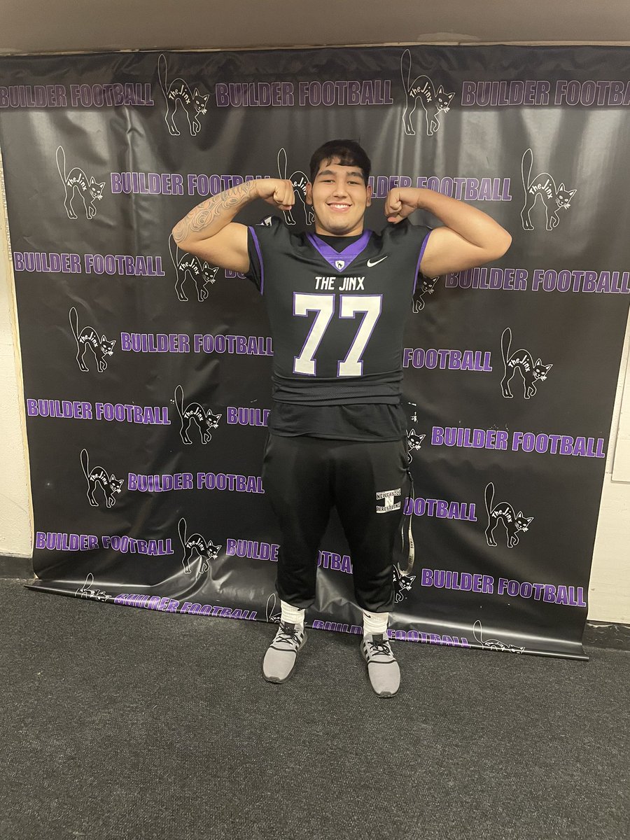 100% Committed 💜🖤💜🖤 @CoachStrongSC <a href="/doctor_glenn/">Coach Glenn Stallings</a> <a href="/buildersports/">Southwestern College Moundbuilders</a>