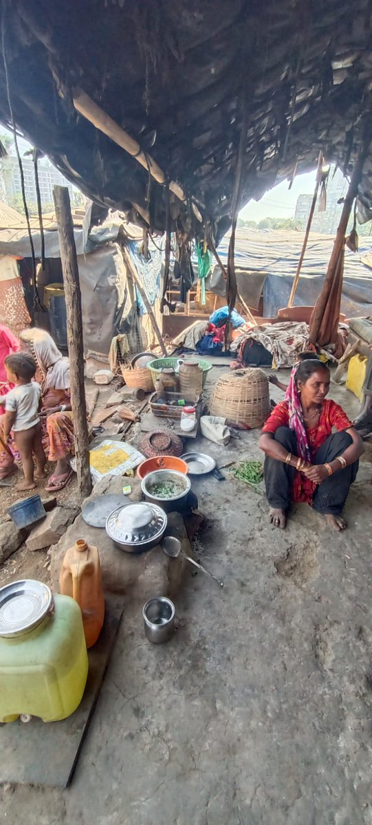 AnubhutiTrust's tweet photo. #NTDNT_ToiletAudit
Trained youth are visiting the bastis and tent settlements of #gadiyalohar, #Banjara, #vaidu, #NathpanthiDavriGosavi, #pardhi, #Potraj and other important NT-DNTs. Findings to be published soon, and advocacy started to take their voices to the decision-makers https://t.co/Su2cenLdBG
