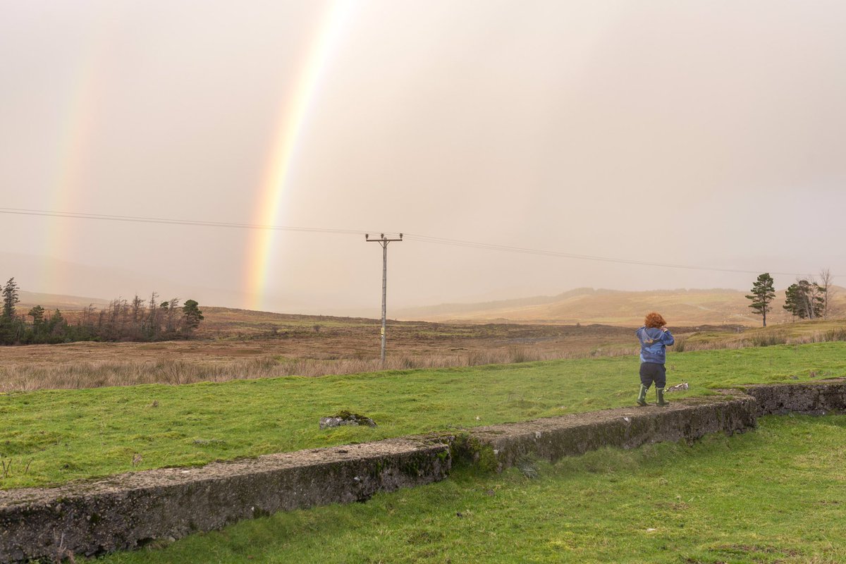 BobbyMcCombie's tweet image. A shot from an ongoing documentary project on the Isle of Skye.

#EdNapPhoto #photography #highlands