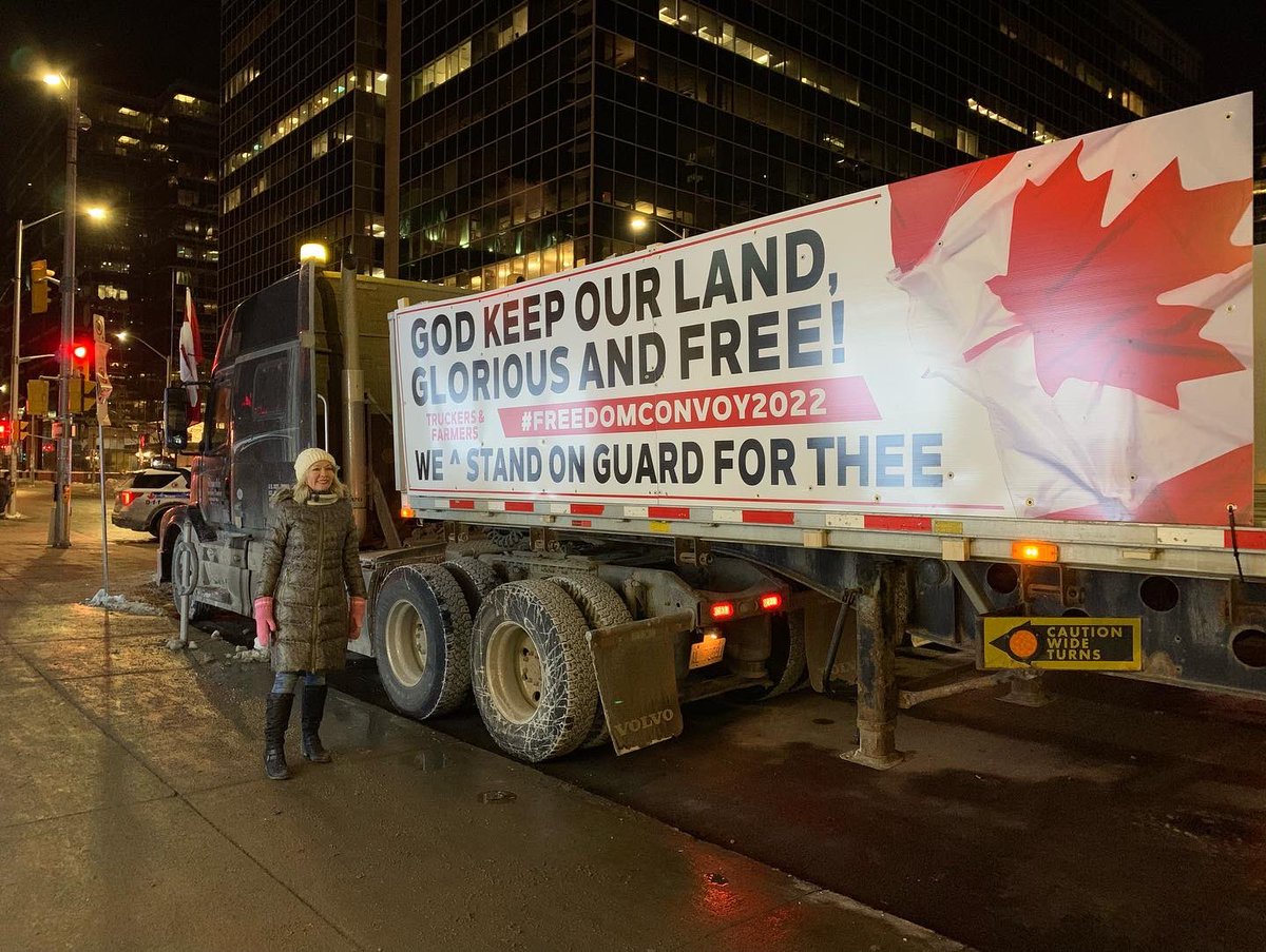 CandiceBergen_'s tweet photo. Here are some Manitobans I met and talked with last night. These were the โunacceptable viewsโ they were expressing: they and millions like them have had enough of the lockdowns and broken promises. They deserve to be heard and they deserve respect. #FreedomConvoyCanada2022 https://t.co/JCXLRlo7md