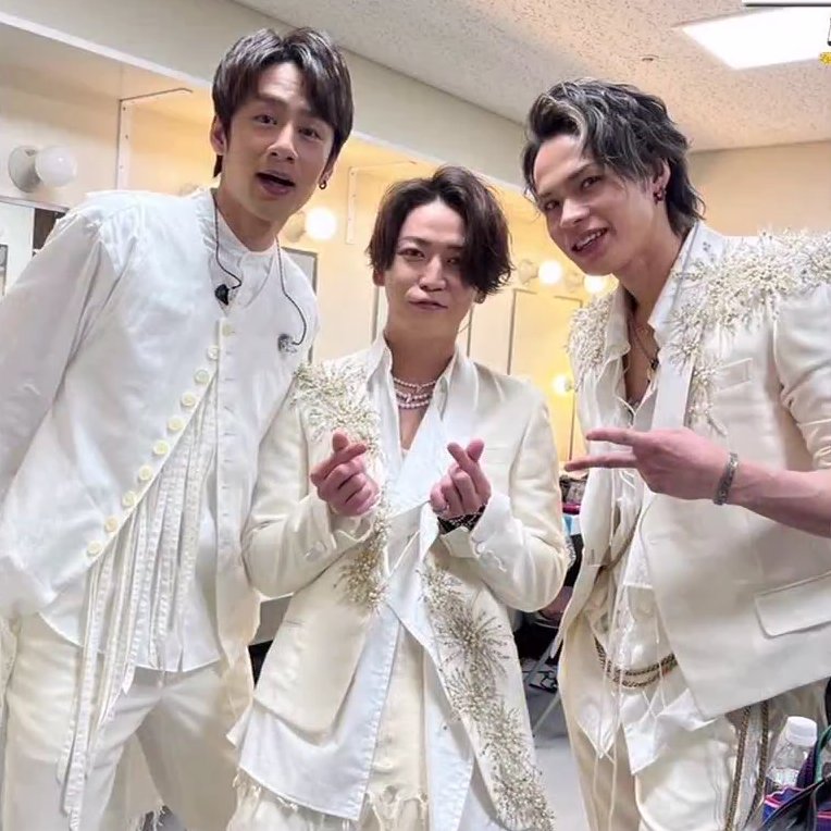 FKcP5Z5aUAAjIdV?format=jpg&name=900x900