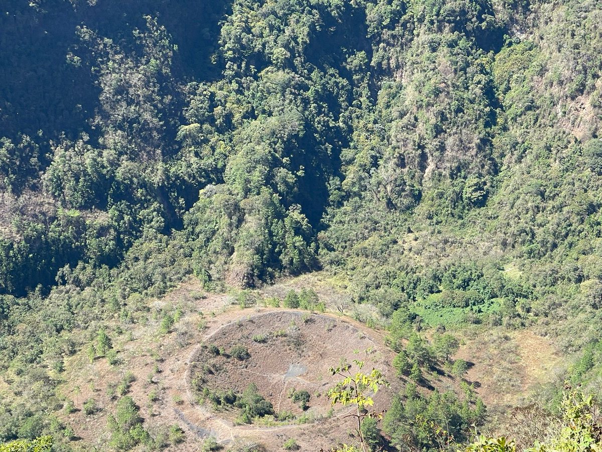 SimonDixonTwitt's tweet image. #ElSalvador really is a stunning place to progress the future of finance with #Bitcoin