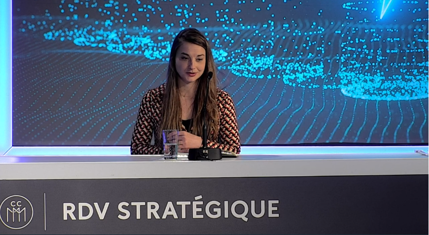 KarineBoilly's tweet photo. La filière #batterie est la plus grande opportunité de saisir les occasions d’un secteur porteur pour réduire les #GES à l’échelle québécoise, canadienne et mondiale. 
Sarah Houde @PropulsionQC Jean-François Béland @InvestQuebec
#RDVCCMM #CCMM #Transport #TEI #durable 
#PEV2030 https://t.co/KN6cEKimd5