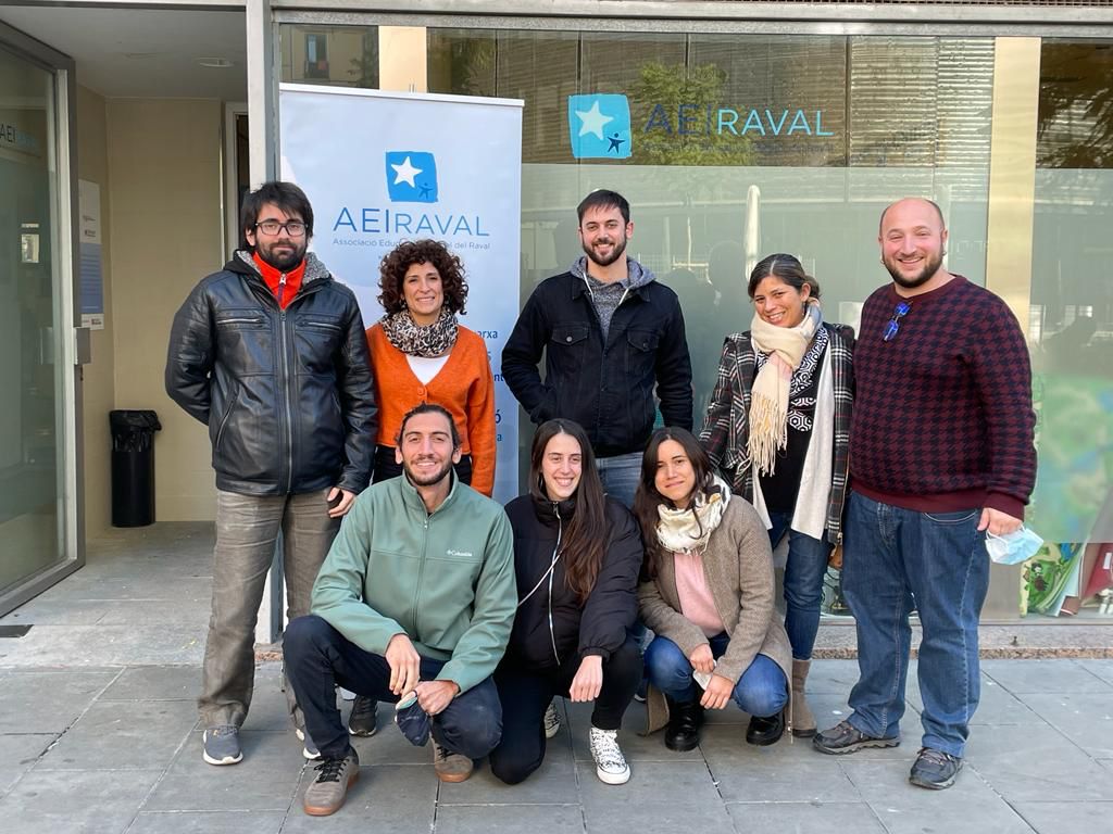 smooth_h2020's tweet photo. 💡#CaseStudyBarcelona This week begins one of the #smoothproject case studies in Barcelona together with @aeiraval on how participatory audiovisual methodology and #educationalcommons can contribute to the empowerment of young people in the #Raval neighbourhood. https://t.co/RpUkad8Rjd