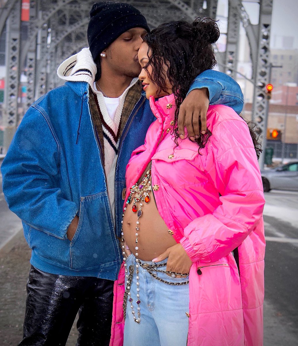 Social_couture_'s tweet photo. Confirmed: @rihanna &amp; @asvpxrocky are expecting their first child 📍 https://t.co/Bd4HyDRcGv