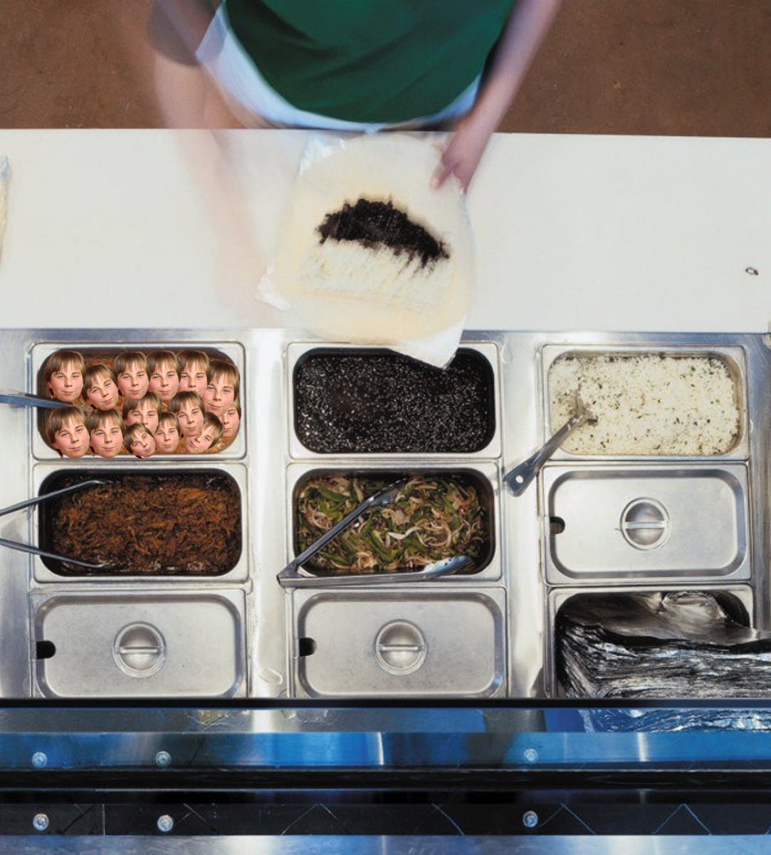 3rdFloorReport's tweet photo. Quick Question: when you go to @ChipotleTweets which beans do you prefer??? https://t.co/9TYgNor2QO