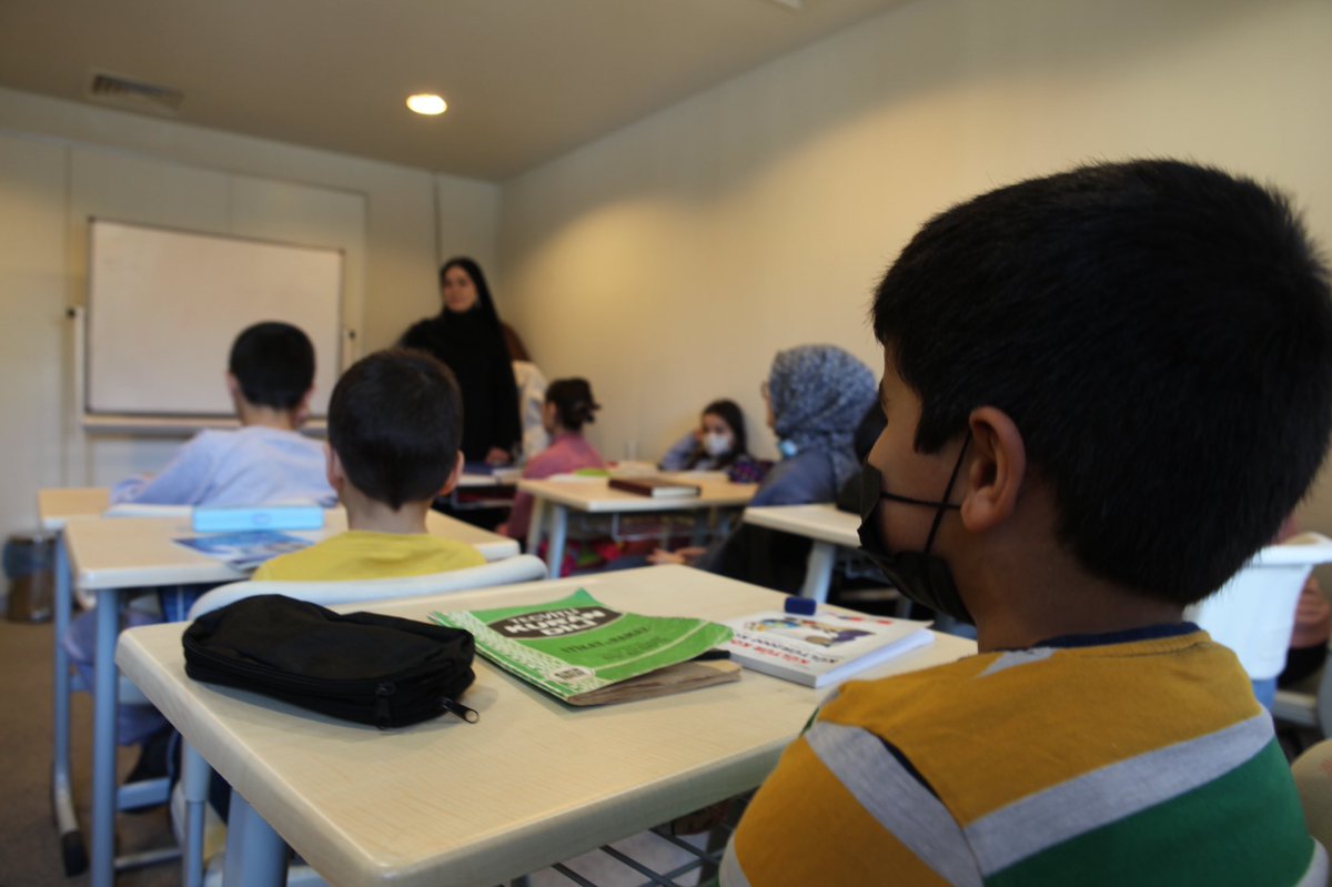 tugvabakirkoy's tweet photo. Sınırsız Bilgi 📚 Eğlence 🎊 Dostluk 😇 

Tügva Bakırköy Kış Okulumuz başladı 🙌🏼

Haydi genç kardeşim sen de aramıza katıl 💪🏼 https://t.co/EjO2IXpsxB