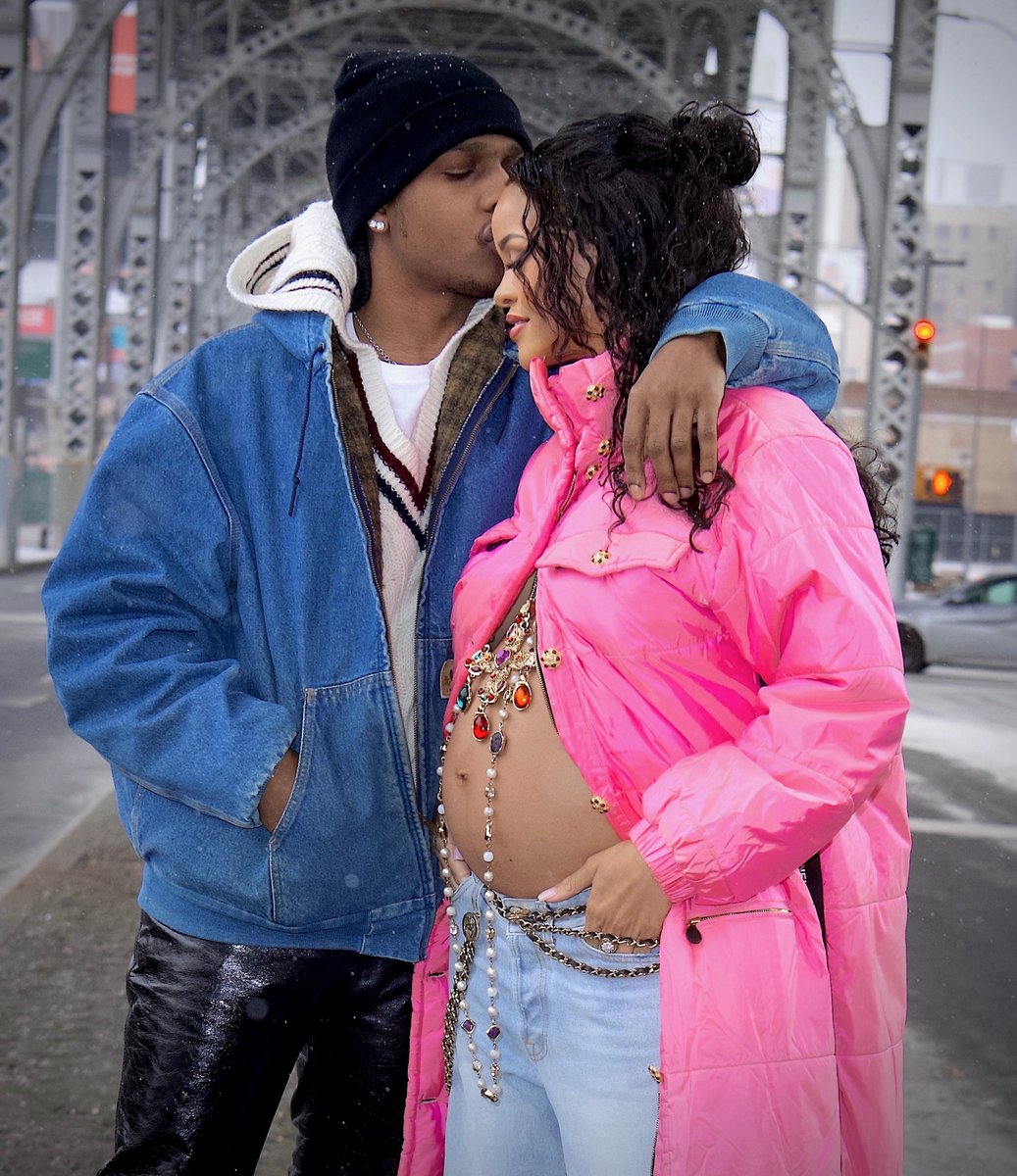 eharmonyUK's tweet photo. Congratulations to Rihanna and A$AP Rocky who are going to be PARENTS!❤️ 

The photos are too cute 🥺

Photographed by Miles Diggs. https://t.co/ptciB8gpup
