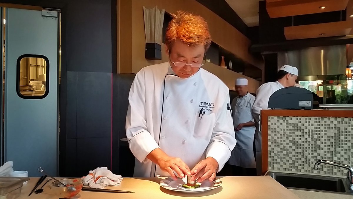 BuckheadTomo's tweet photo. VALENTINES DAY - falls on a Monday this year and we have been getting a lot of requests for omakase. Unfortunately, we cannot offer omakase on Mondays. It is only offered on Thursday, Friday and Saturdays. Those days are available as of right now. #valentinesday #love #omakase https://t.co/1WF5Tq9AEG