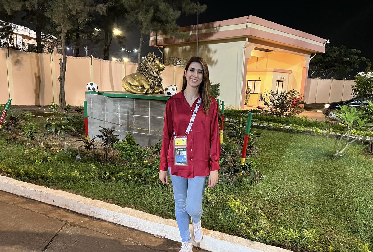 Mesli_Dounia's tweet image. 20 matches en 22 jours ici au 🇨🇲, avec de très belles affiches et de magnifiques équipes, malgré les difficultés et les obstacles de chaque instant pour couvrir cette CAN un peu comme partout ailleurs, je ne retiens que le positif actuellement 🔥 Il reste 6 jours 🙏💪🏼 #CAN2021