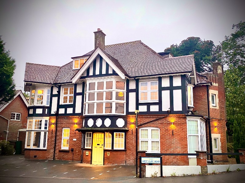 Open Fairways are delighted to welcome Cleveland House in Bournemouth, England. Make sure our members book to visit...