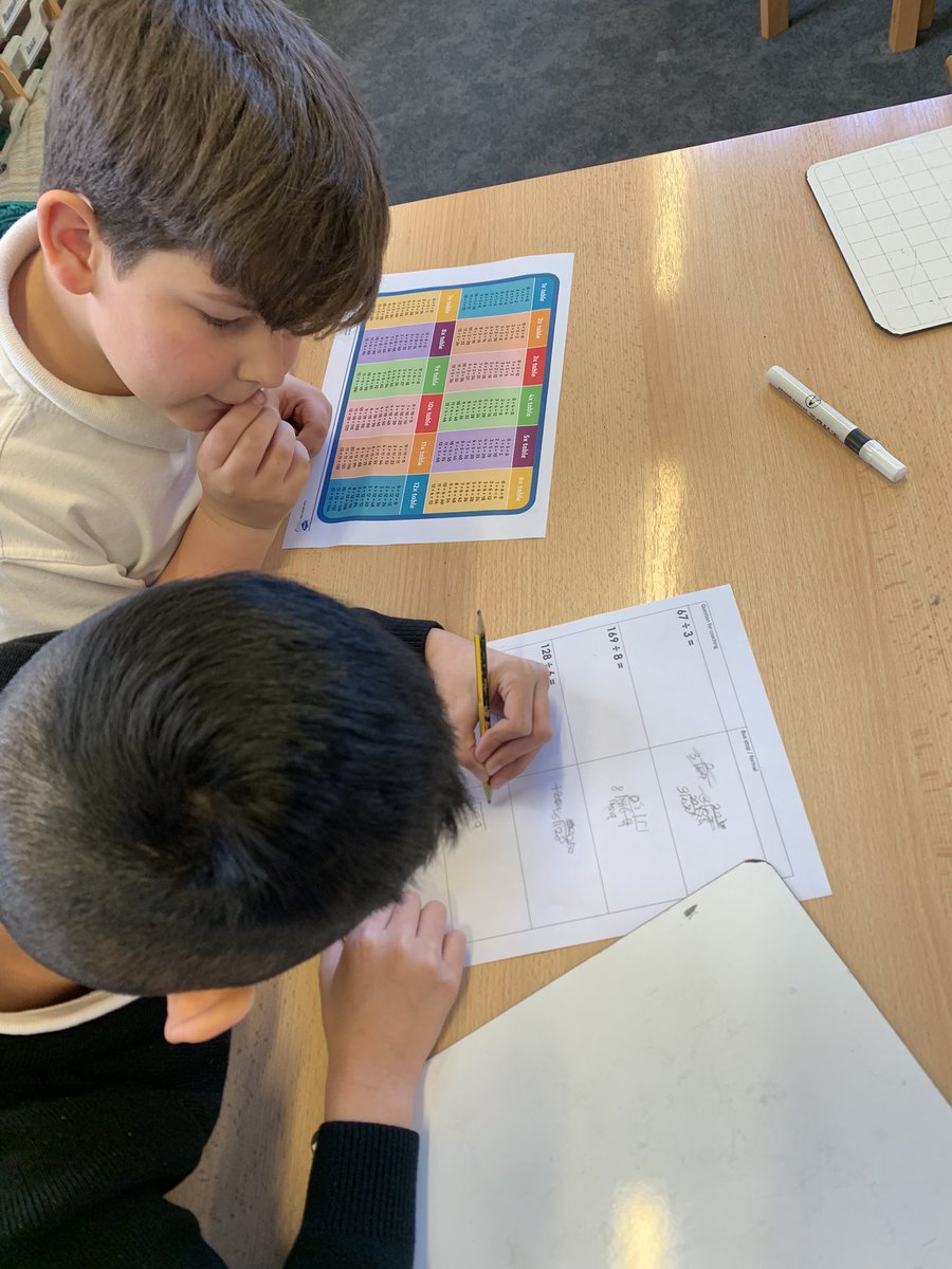 Y3ElmTree's tweet photo. Fantastic coaching going on today in Elm! We were prompting next steps and giving hints to help our partners to divide with remainders 😁 Mrs W was very proud of the mathematical vocab used and the supportive, helpful coaching conversations @Woodhillmaths @WoodhillSch https://t.co/5a1ZOVjMt9