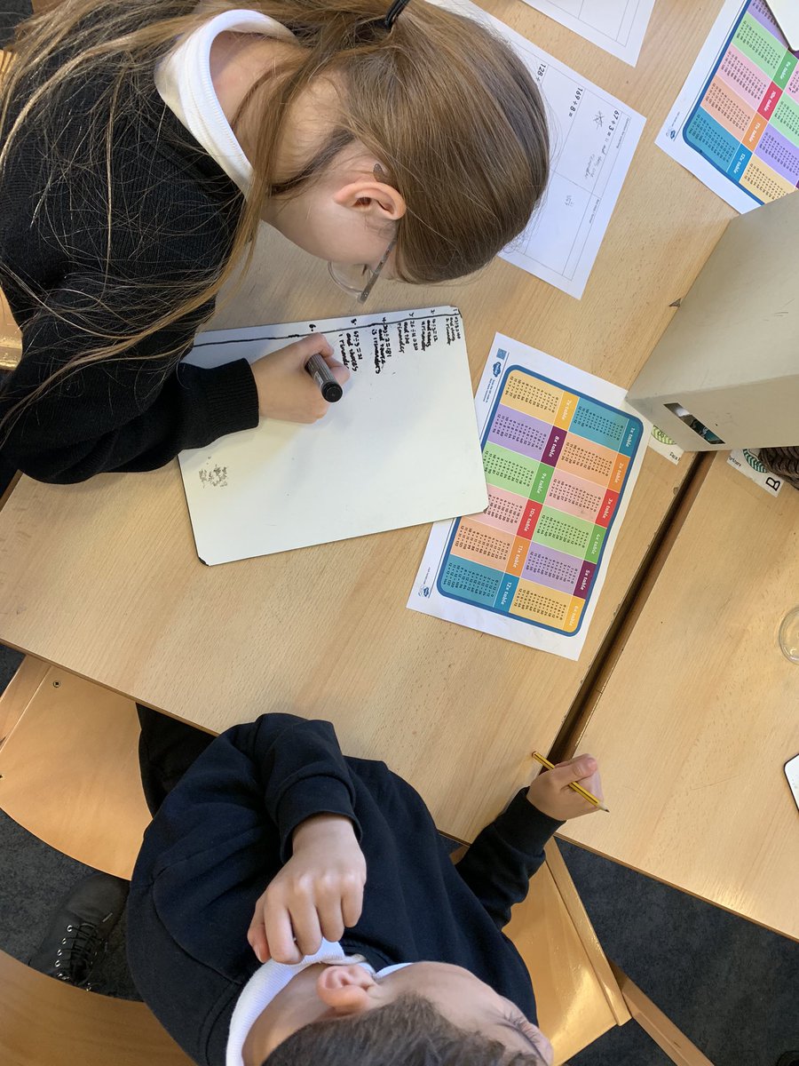 Fantastic coaching going on today in Elm! We were prompting next steps and giving hints to help our partners to divide with remainders 😁 Mrs W was very proud of the mathematical vocab used and the supportive, helpful coaching conversations <a href="/Woodhillmaths/">Woodhill Maths</a> <a href="/WoodhillSch/">Woodhill Primary School</a>