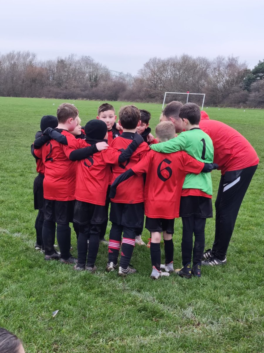 A great game on saturday against <a href="/RuncornLinnets/">Runcorn Linnets FC</a> yellows U9s both teams give there all and came away with a 1-1 draw.