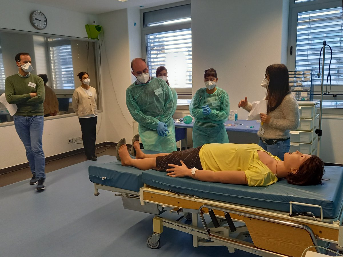 SIMFMUP's tweet photo. There are 13 new certified #EuSim Simulation Instructors! This certification, provided by @Eusimgroup  and @UPorto enables you to start running simulation-based courses for acute care medicine addressing issues of crisis resource management (CRM)!

@FMUPorto https://t.co/sgI6xT9I28
