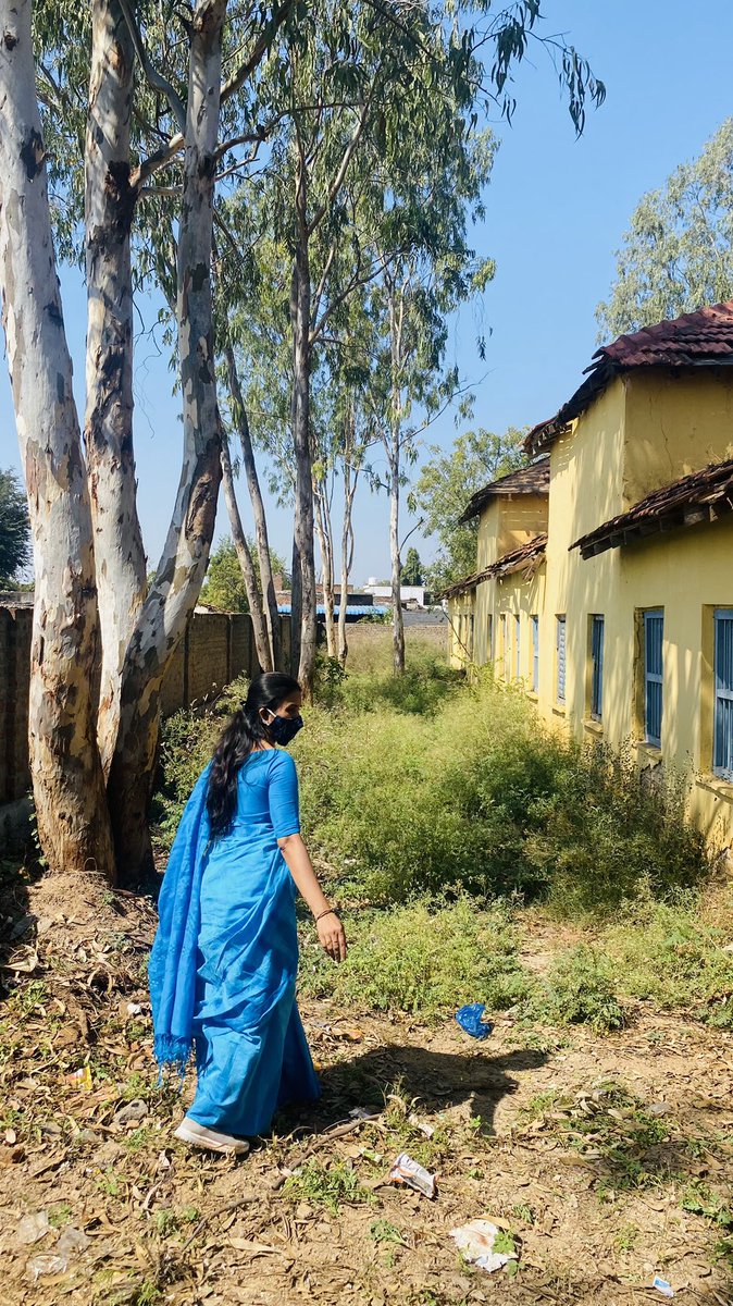 CMR_INC's tweet photo. 👉Bush &amp; weeds cleaning in all educational institute premises 

ZPHS school boys &amp; girls school, primary school, model school, Kasturba school,BC girls hostel, boys hostel,All the Anganwadi Centre’s,Govt jr college &amp; private schools.

#MondayHandloom #handloommask https://t.co/Sf4Zk2Pe6t