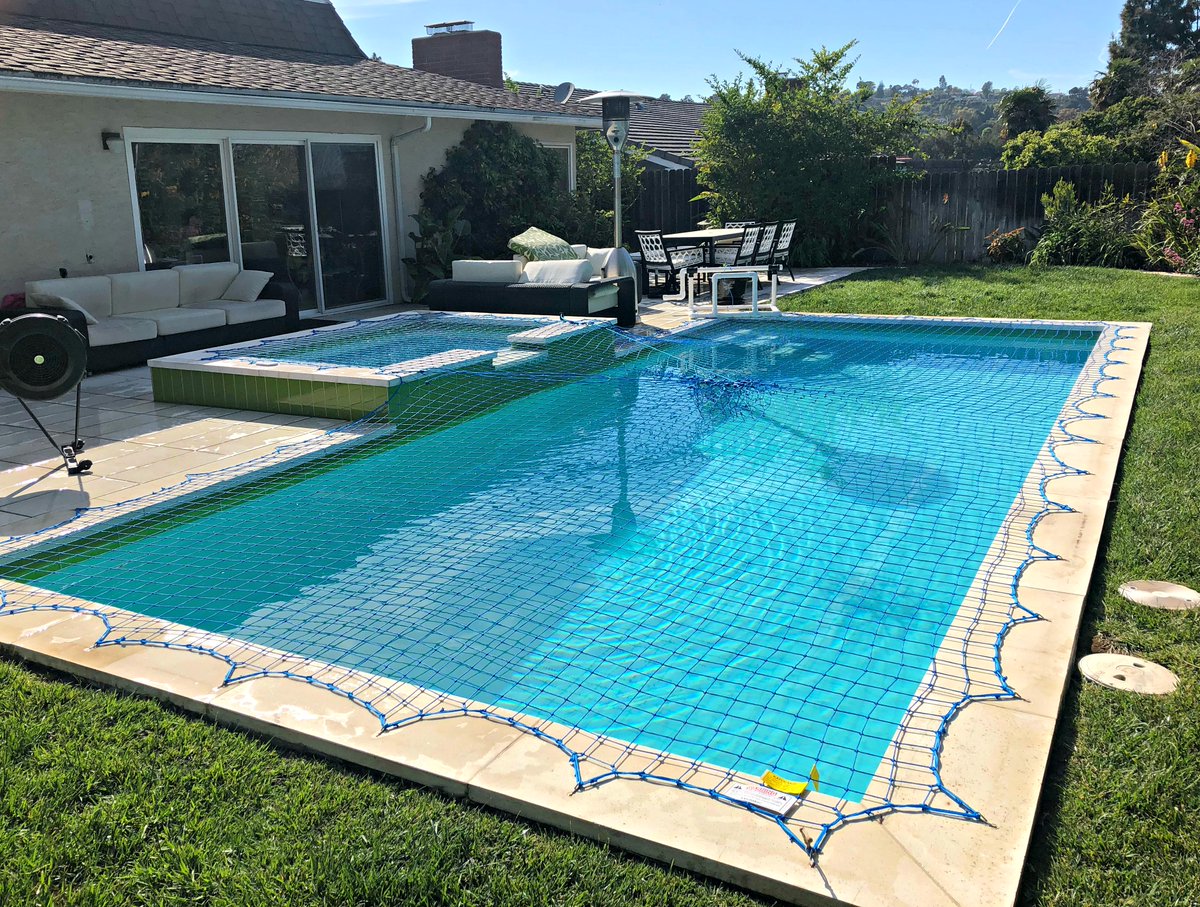 Katchakidinc's tweet image. When it comes to securing a pool do you install a separate spa cover? Here are some points to consider when you have a pool with a separate spa or hot tub - 
katchakid.com/separate-spa-c…  
#poolsafety #poolsafetynet #poolnet #poolnets #poolcover #poolcovers #katchakid #katchakidinc
