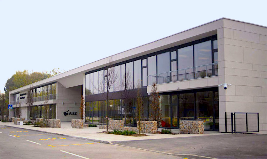 Ready?
Here we go.

#aisz #experiencingthefuturetoday #SchoolLife