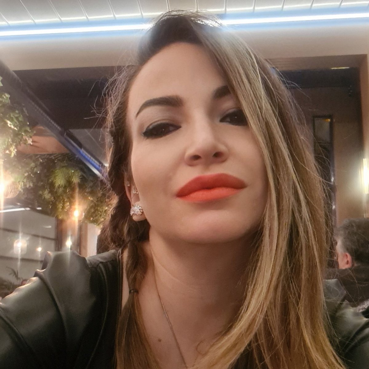 somebdynoone's tweet photo. #YeniProfilResmi https://t.co/awjRjE97li