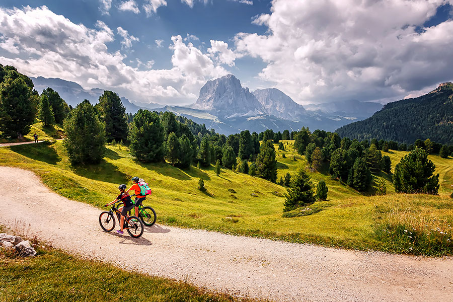 Investing in Tax-Efficient Stocks &amp; Shares ISAs
fishsaltus.co.uk/news/stocks-sh…
Individual Savings Accounts (ISAs) can be used to hold stocks and shares or cash, or any combination of these, up to the annual limit. An ISA is a tax-efficient ‘wrapper’ that can help save you tax.