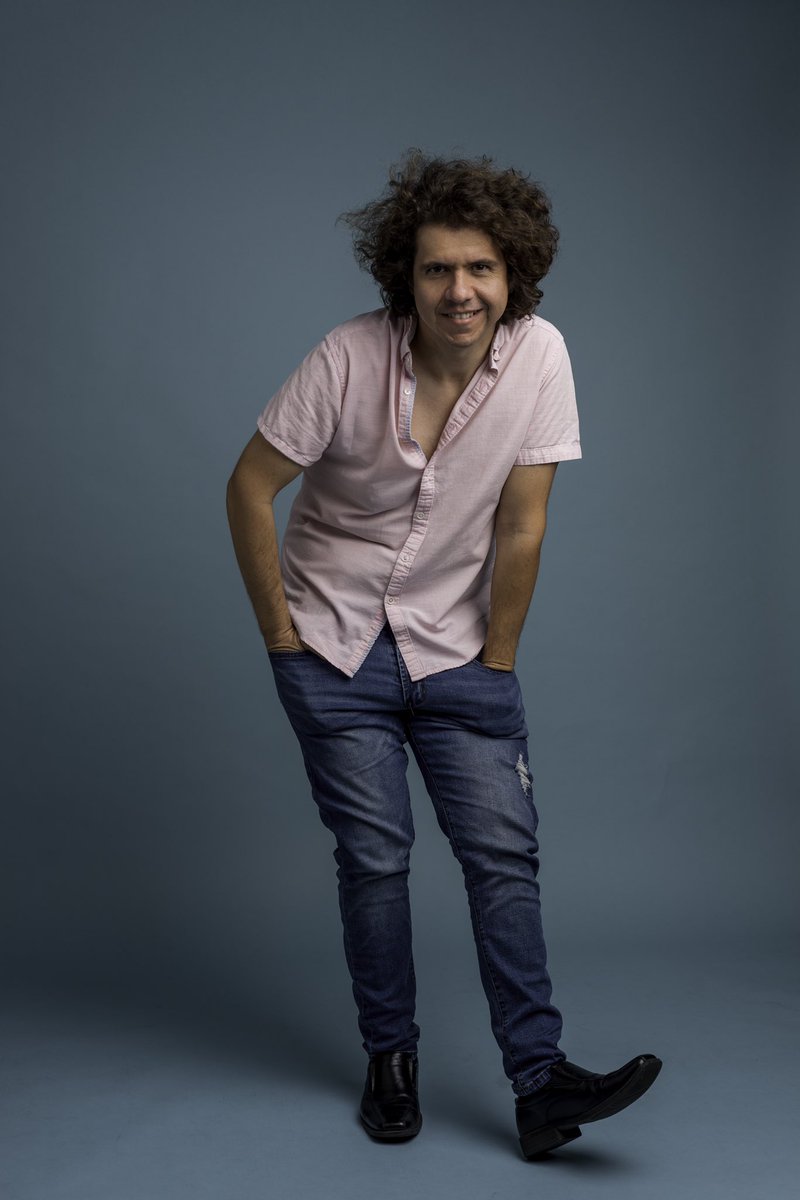 soyrobert0's tweet photo. Estoy terminando mi 2do álbum y estoy emocionadísimo de todos los invitados en esta obra. Ya quiero que lo escuchen.

I’m finishing my second album, and I’m super excited for all the guests that are in it. Can’t wait for you to hear it. 

Photo: @zavaleta_photography https://t.co/rdmLVQ3893
