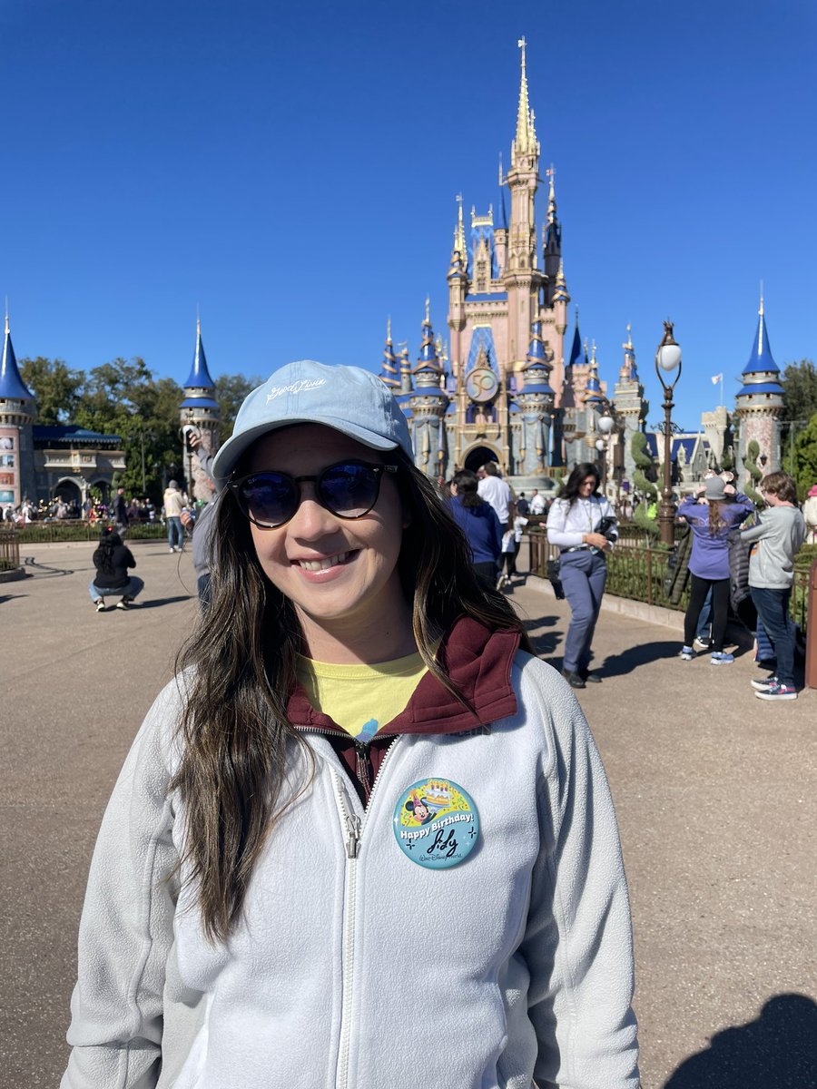 LilyPadYo's tweet photo. Nothing like a spontaneous weekend trip to Disney to destroy the body (but lighten the soul) https://t.co/iKEcp995q5