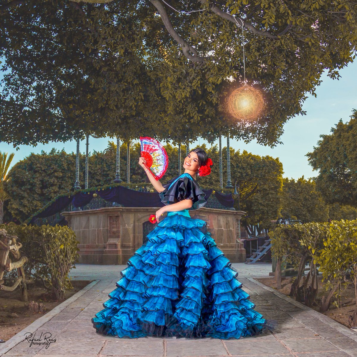 guanajuato's tweet photo. 𝐌𝐚𝐧𝐨𝐥𝐚𝐬 𝐝𝐞 #𝐒𝐚𝐥𝐯𝐚𝐭𝐢𝐞𝐫𝐫𝐚 💃 acompañaban a los toreros en su recorrido previo al encierro, la tradición se quedó como desfile 🌸🐴 Si deseas vivirlo, visita Salvatierra durante la Feria de la Candelaria, específicamente el 2 de febrero 🌷🌹
📷 enSalva https://t.co/DnAS2UVe7J