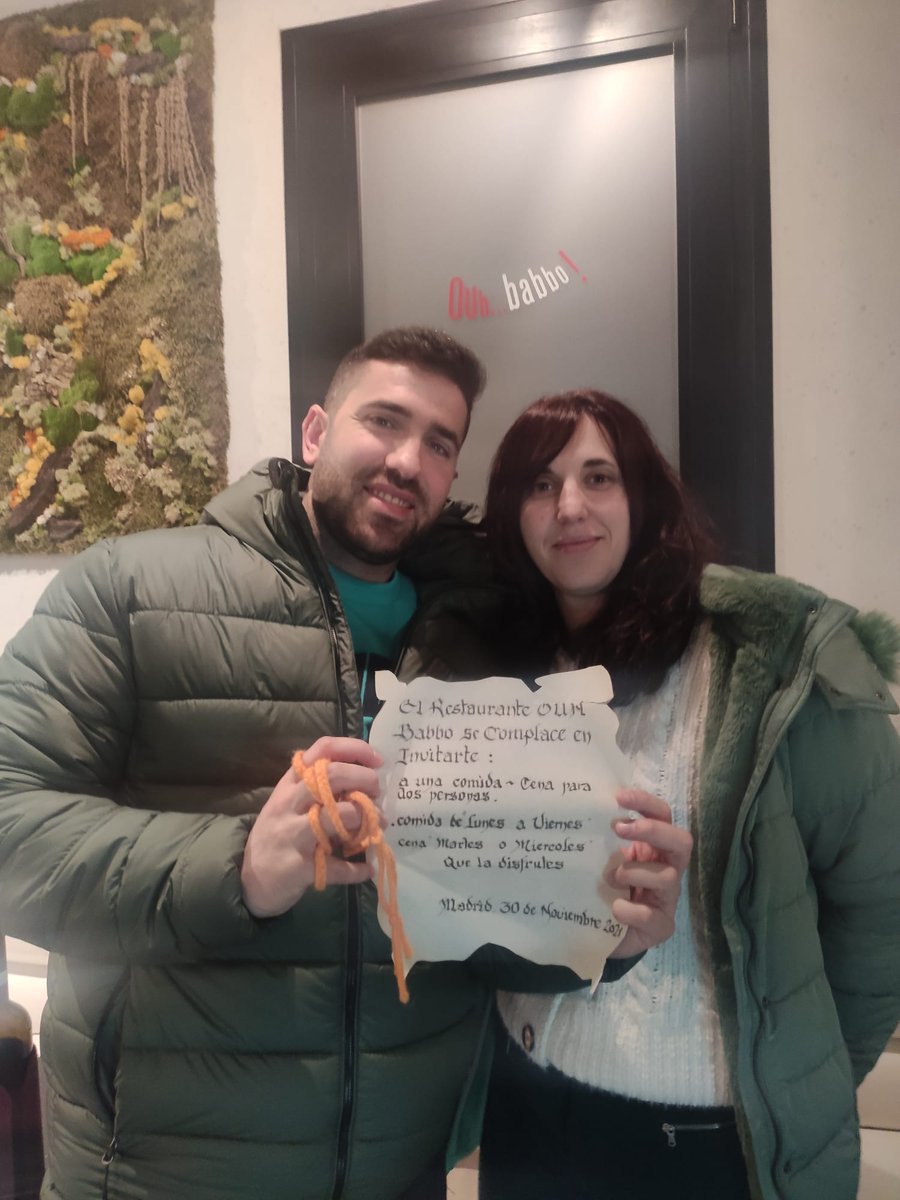 Alba y Diego nos mandan una foto de lo bien que lo pasaron disfrutando de la estupenda cena en <a href="/Ouhbabbo/">Ouh babbo</a>, que colaboró con nosotros en la celebración del acto solidario que hicimos en el #GivingTuesday. Gracias a Bruno y todo su equipo por su amabilidad y buen hacer. #SoyDeKyrios