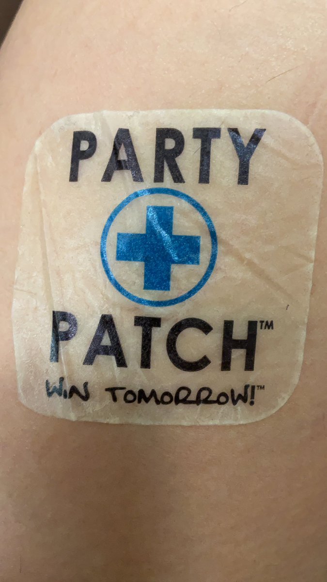 ANNISOTO's tweet image. #partypatch  haces mejor los lunes …