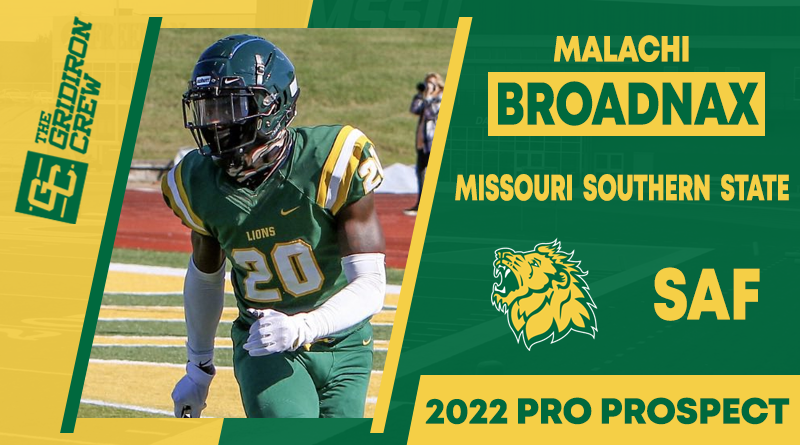 Gridiron_Crew's tweet photo. ⚠️ Attention Pro Scouts, Coaches, GMs, and Agents ⚠️

You need to look at 2022 Pro Prospect, Malachi Broadnax @Yes_Mal_Yes, a S from @MOSOFootball

#2022ProProspect #TGC #NFLDraft #ProFootball 🏈

👀 View our Interview: https://t.co/BscMQgUucO https://t.co/YOTLLDrv6Z