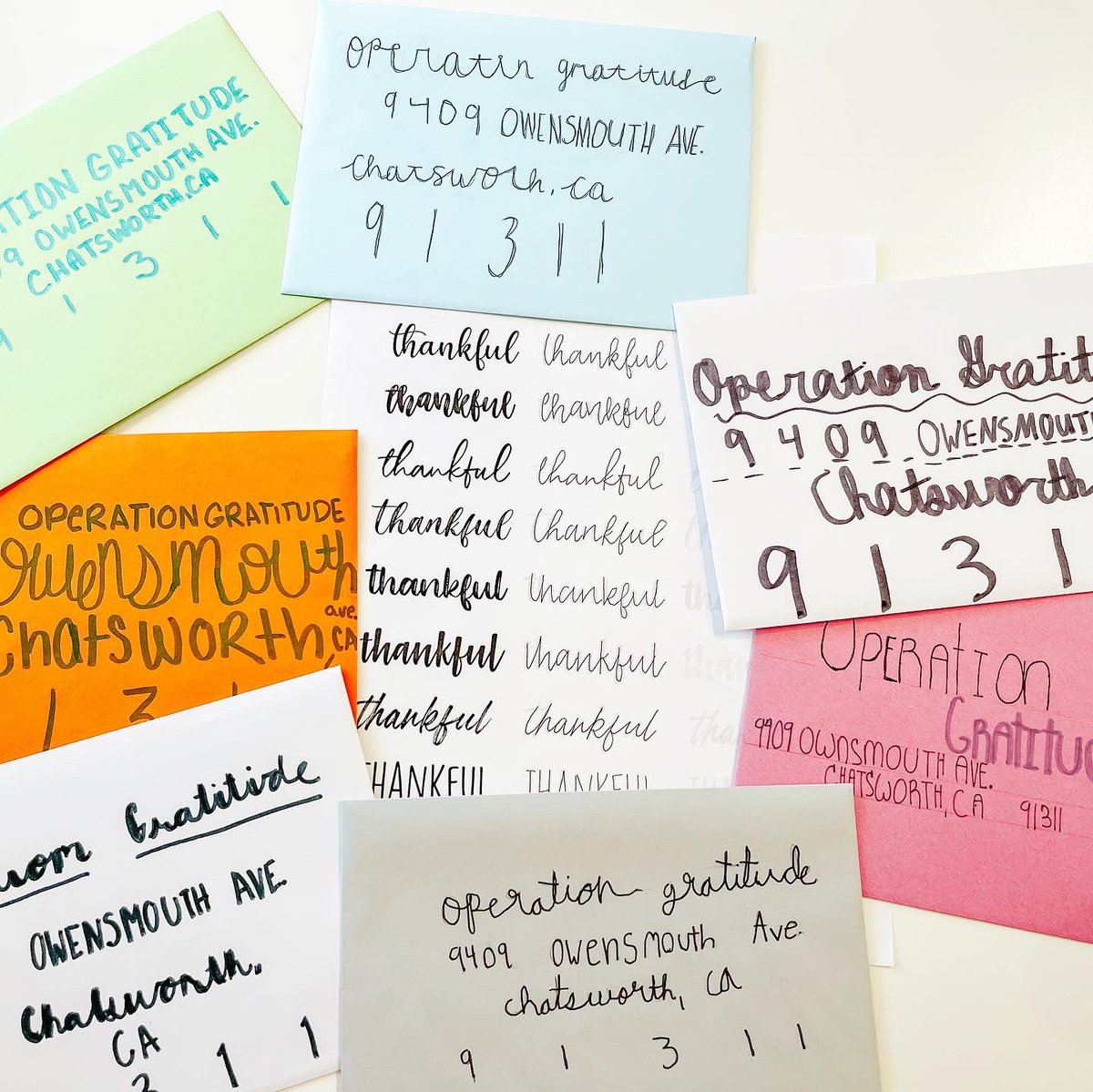 stdavidsschool's tweet image. Each trimester, faculty and staff dedicate their “free time” to teaching Workshops. Last semester, Kelly Cordisco, our Director of Alumni Relations, taught a calligraphy class. We’ve got to HAND it to our amazing faculty and staff. They go above and beyond for our students. #sdsw