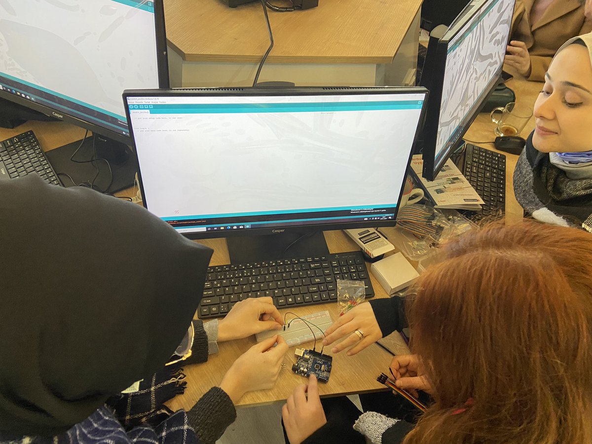 Şanlıurfa STEM koordinatörlüğünde tüm ilçelerde eş zamanlı yapılan Hizmetiçi Temel Robotik Kodlama Eğitimi’nden kareler

<a href="/tcmeb/">Millî Eğitim Bakanlığı</a> 
<a href="/varank/">Mustafa Varank</a> 
<a href="/tcsanayi/">Sanayi ve Teknoloji Bakanlığı</a> 
<a href="/Abdullah_Erin47/">Abdullah ERİN</a> 
<a href="/hrumedya/">Harran Üniversitesi</a>
<a href="/sanliurfamem63/">ŞANLIURFA MEM</a> 
<a href="/urfastem/">UrfaSTEM</a>
<a href="/ViransehirMEM/">Viranşehir İlçe Milli Eğitim Müdürlüğü</a>