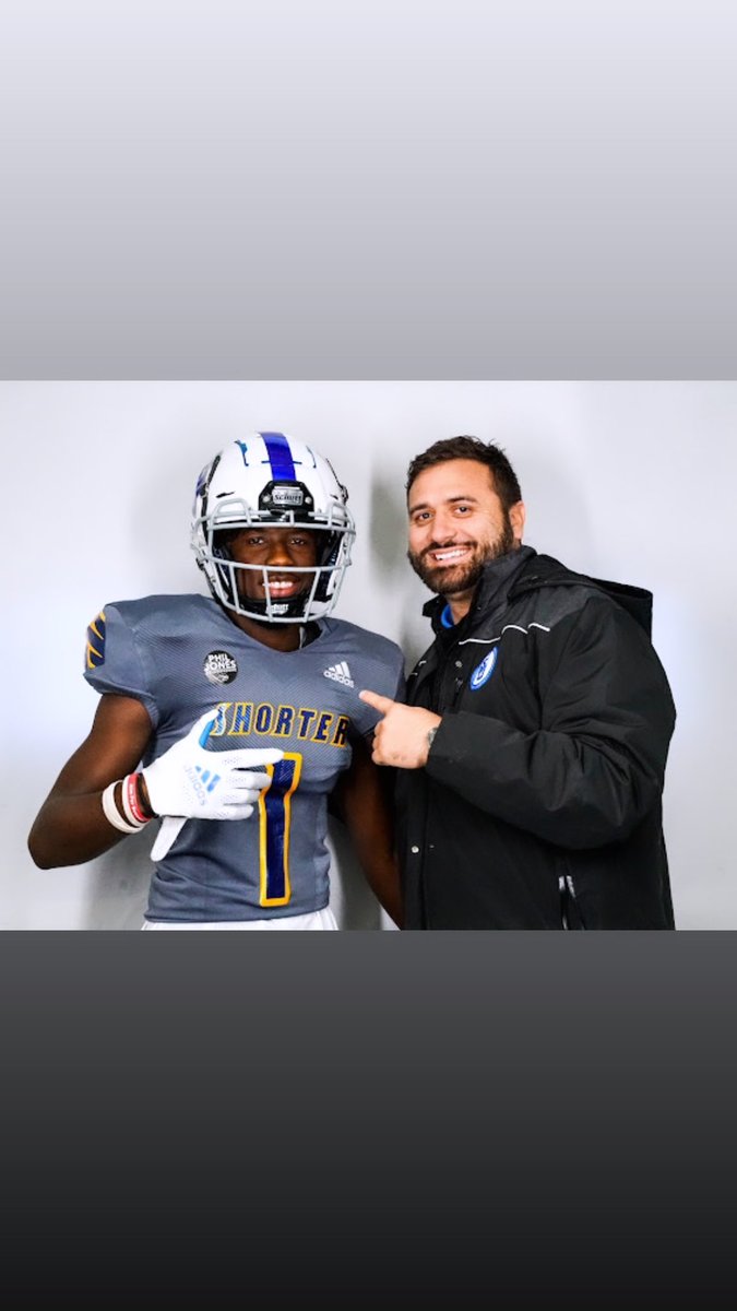 Andre Hall Jr tweet media