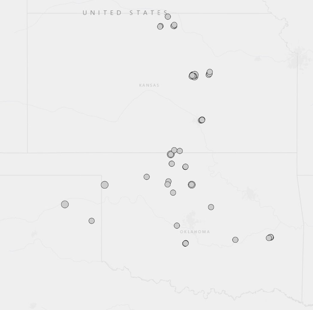 MatthewCappucci's tweet photo. Breaking: a significant #earthquake was just felt across much of #Oklahoma and #Kansas.

We don't know the magnitude yet but, based on where it was felt, it could have exceeded 4.5.

Wastewater injection plays a huge role in many >3.0 quakes. Look at 2005 (left) to 2021 (right.) https://t.co/MCqlcIwGHy