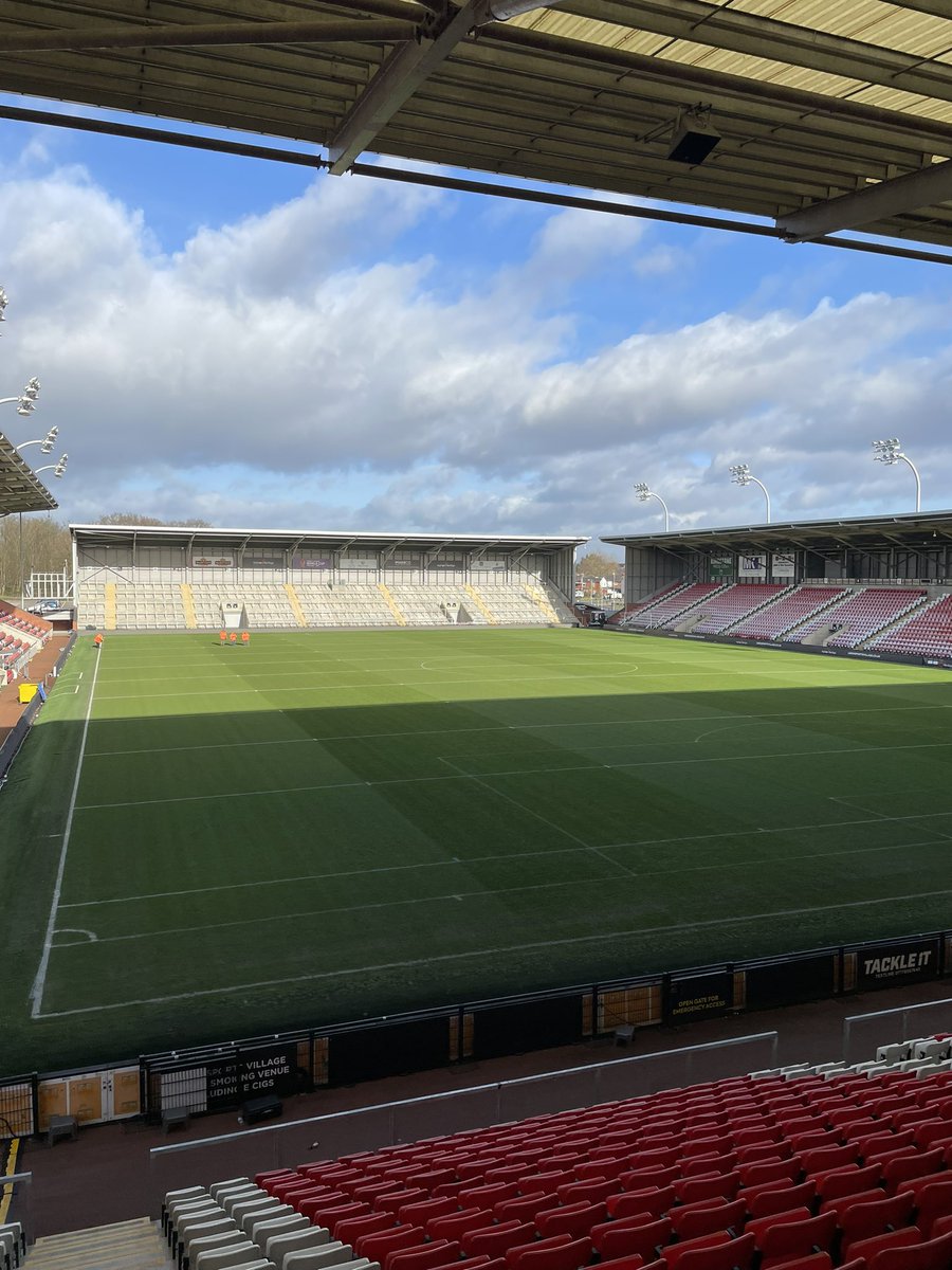 adamjacko15's tweet image. Sunday: Rugby league @LeighCenturions vs @OfficialHavenRl Monday: pitch run over with the @MaredoBV MT210 vibe-spike aerator followed by @DennisMowers pro 34 rotary mowers. @KeithPorter1964 @GrassNipper @Aitkens_turf @consolidateTurf @lsvstadium @WiedenmannUK