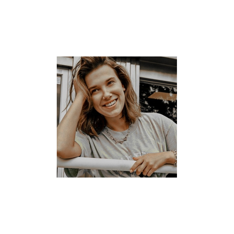 rockefellerRPBR's tweet photo. » Millie Brown
» 17 anos
» Música - Teatro - Cheerleader
@brownmills_ {millie bobby brown} https://t.co/pTrjSCt4jP