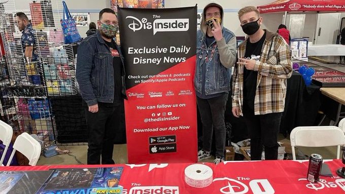 SkylerShuler's tweet photo. Thanks to everyone who visited @TheDisInsider and received goodies at #MouseCon this weekend. We enjoyed meeting every single one of you! https://t.co/FcuNXRqY0y